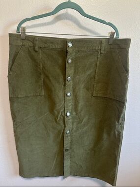 32 Degrees Olive Green Button-Front Midi Skirt